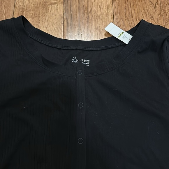 Aerie black crop top with snaps large NWT - Picture 2 of 5